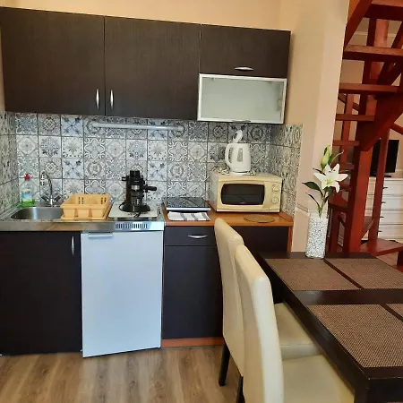 Kek Laguna Wellness 4* Egerszalok
