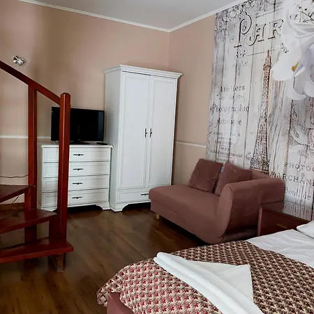 Maison d'hôtes Kék Lagúna Wellness 4*