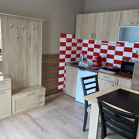 Kek Laguna Wellness Guest house Egerszalok