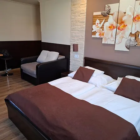 Kék Lagúna Wellness Egerszalók